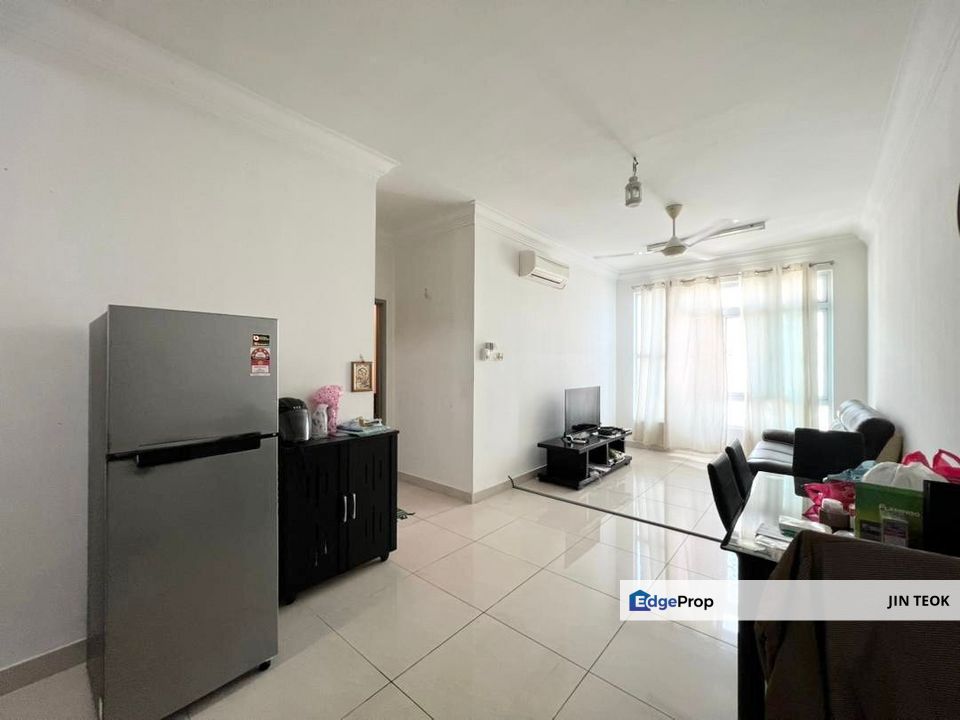 Golden Sands Seaview Residence near CIQ Checkpoint Johor Bahru Town Condo below bank value For Sale, Johor, Johor Bahru