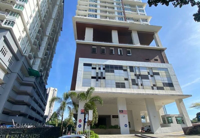 Golden Sands Seaview Residence