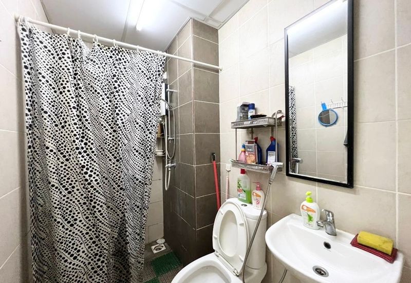 Golden Sands Seaview Residence