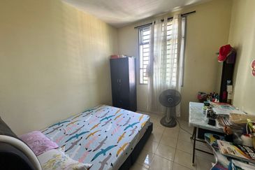 Indah Court Apartment