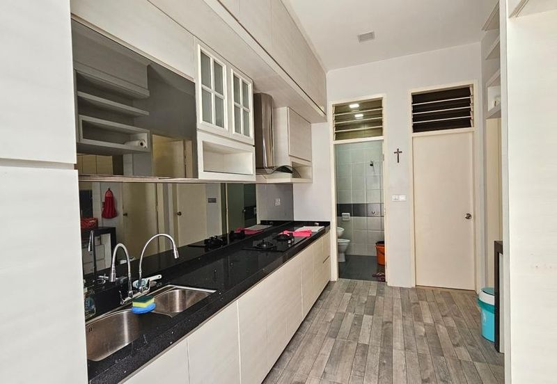 The Canal Garden North, Horizon Hills