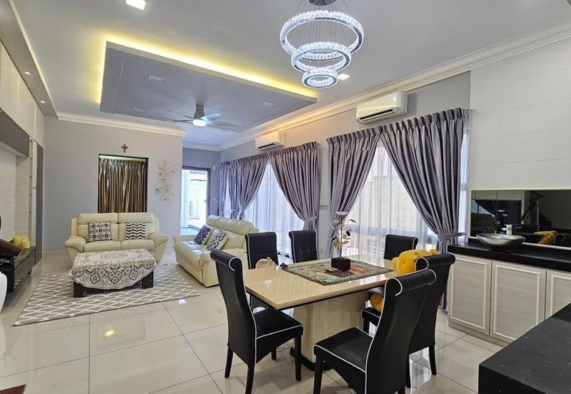 The Canal Garden North, Horizon Hills