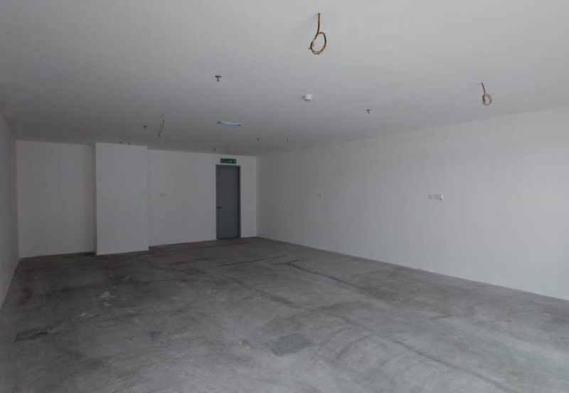 Retails Shop in Sky Trees Condominium Taman Bukit Indah Aeon Mall for Rent