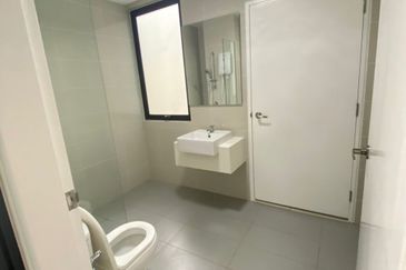 Sunway Citrine Lakehomes