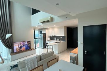 Almas Suites @ Puteri Harbour