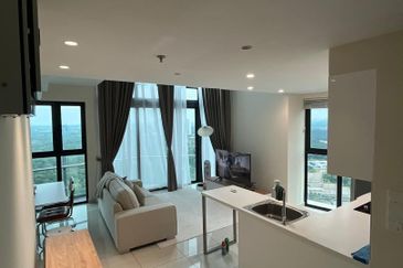 Almas Suites @ Puteri Harbour