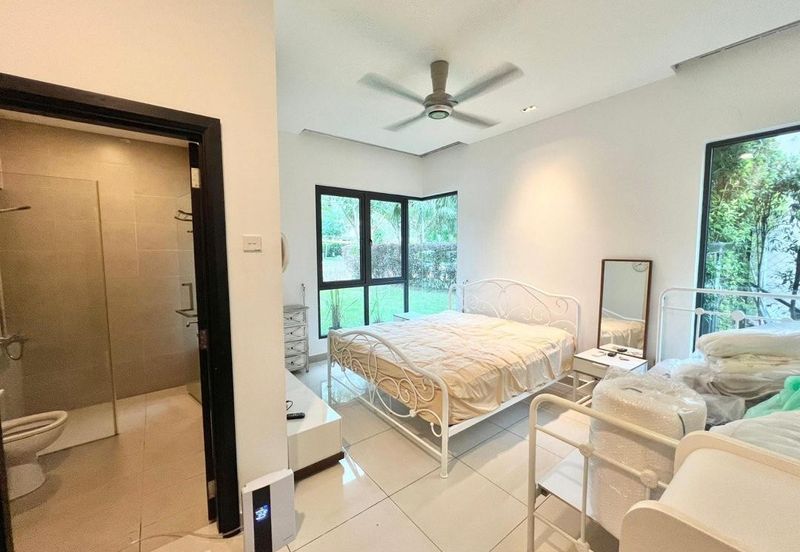 Bayou Creek, Leisure Farm