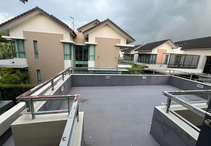 Bayou Creek, Leisure Farm