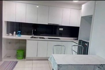 Almas @ Puteri Harbour