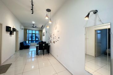 D'Summit Residences @ Kempas Utama