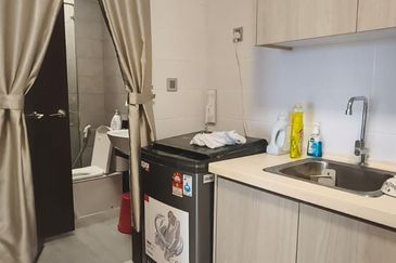 Paragon Suites @ CIQ