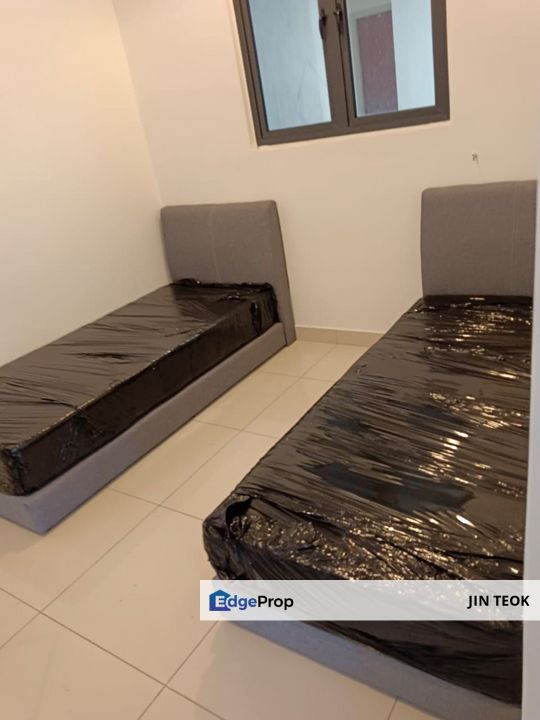 The Raffles Suites Sutera Utama Skudai Two Bedrooms Fully Furnished Renovated, Johor, Skudai