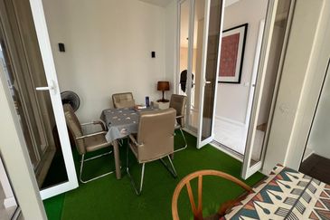 Emerald Bay @ Puteri harbour