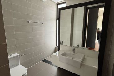 Avira Garden Terraces @ Medini