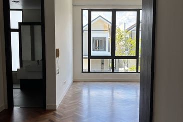 Avira Garden Terraces @ Medini