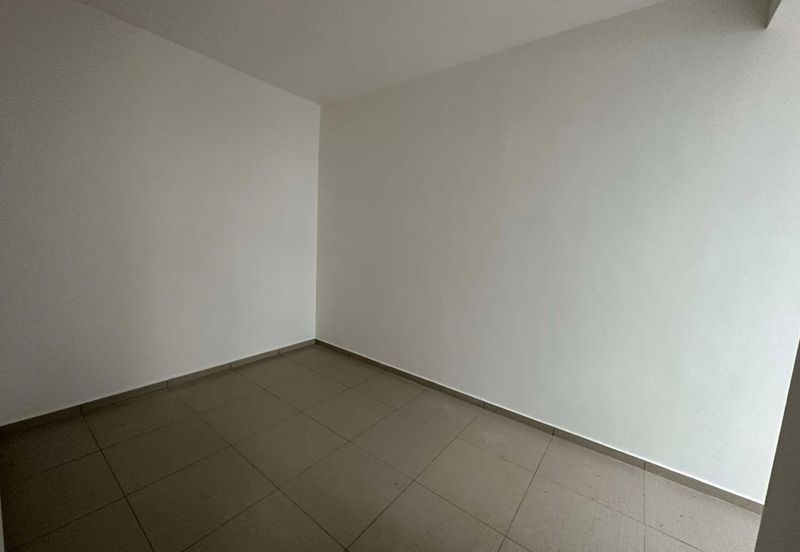 The Canal Garden South, Horizon Hills