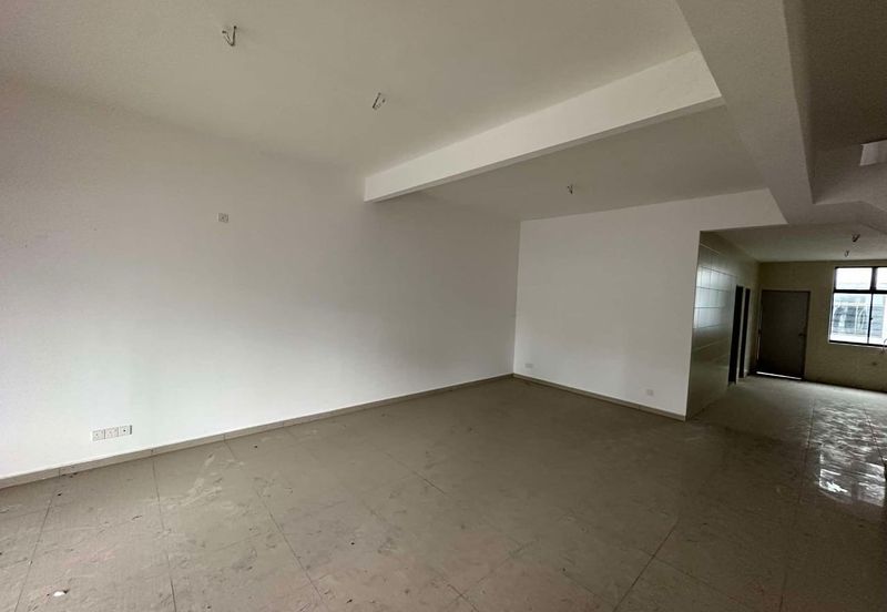 The Canal Garden South, Horizon Hills