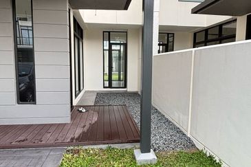 Avira Garden Terraces @ Medini