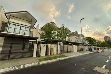 Avira Garden Terraces @ Medini