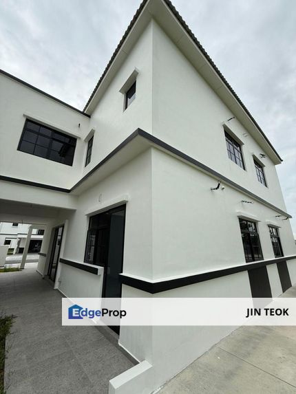 Eco Botanic Double Storey Terrace House Partial Furnished, Johor, Nusajaya
