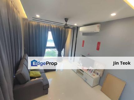 V Summer Place Duplex Type Three Bedrooms Fully Furnished, Johor, Johor Bahru