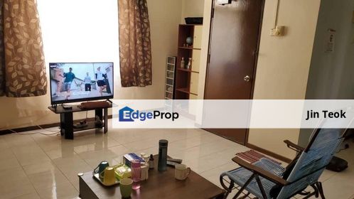 Sri Awana Townhouse Selesa Jaya Skudai Three Bedrooms, Johor, Skudai