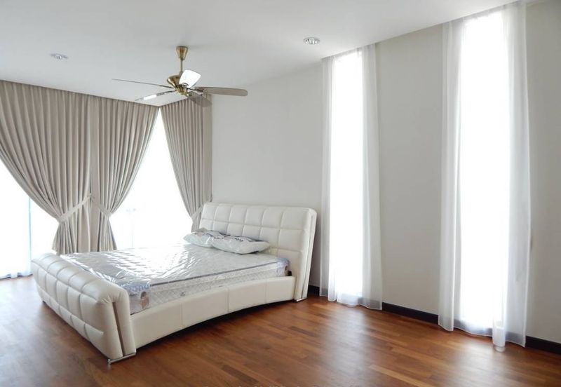 The Straits View Residences