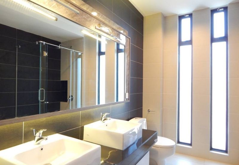 The Straits View Residences