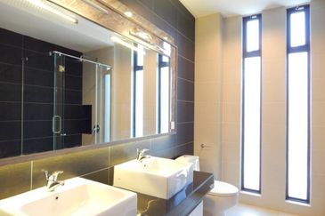 The Straits View Residences