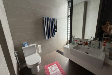 Avira Garden Terraces @ Medini