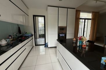 Avira Garden Terraces @ Medini