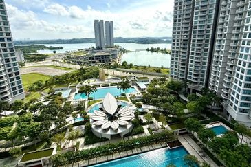 Teega Suites @ Puteri Harbour