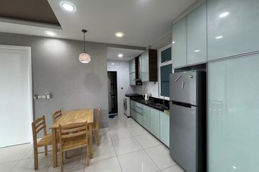 D'Suites , Akasia Horizon