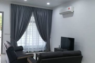 The Canal Garden North, Horizon Hills