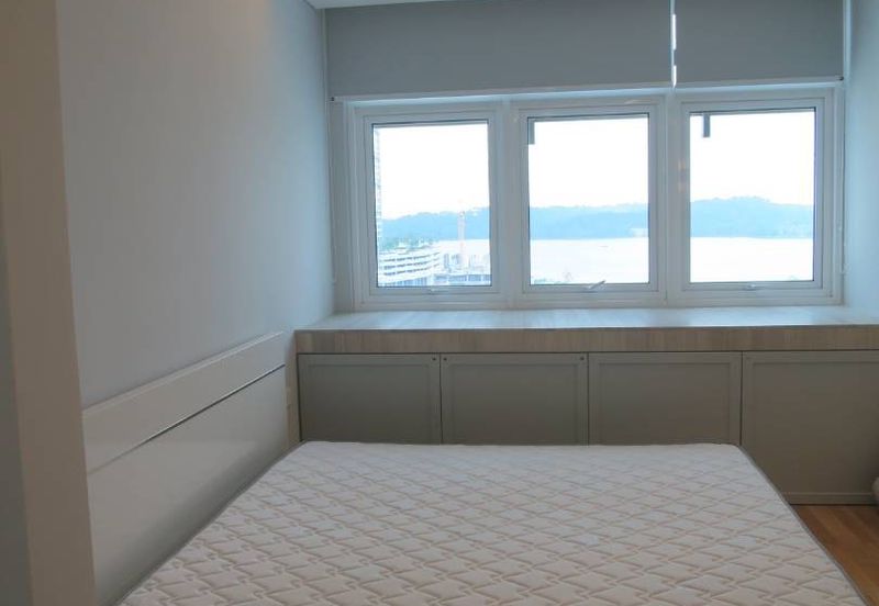 Pinetree, Puteri Harbour