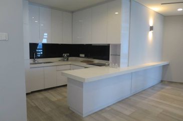 Pinetree, Puteri Harbour