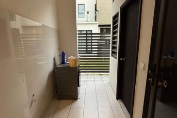 Avira Garden Terraces @ Medini