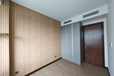 Puteri Cove Residences