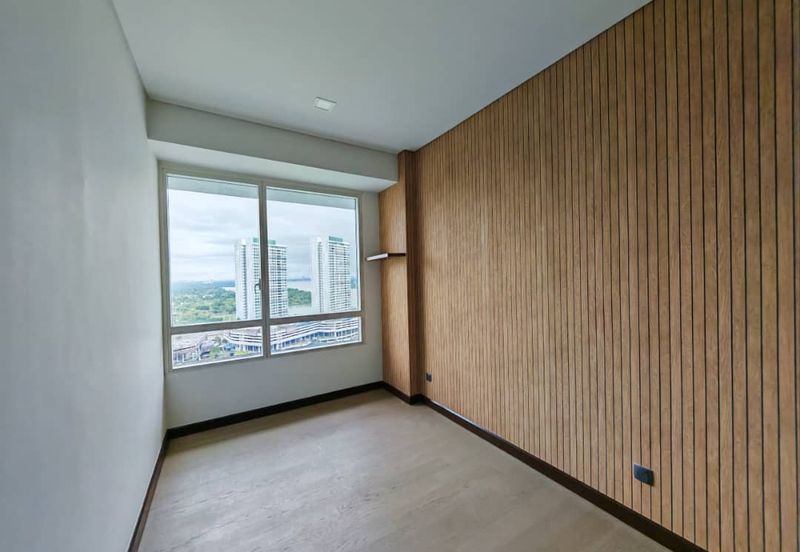 Puteri Cove Residences