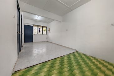 Flat Taman Ungku Tun Aminah