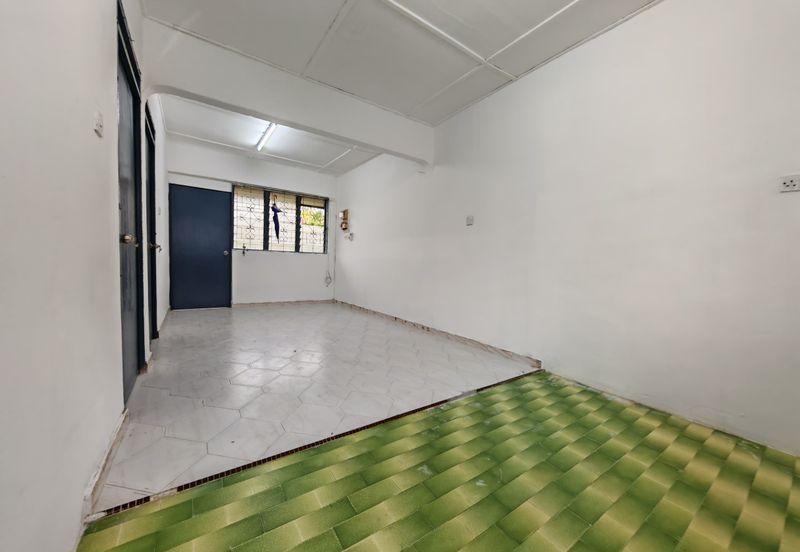 Flat Taman Ungku Tun Aminah