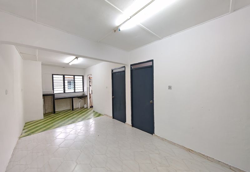 Flat Taman Ungku Tun Aminah