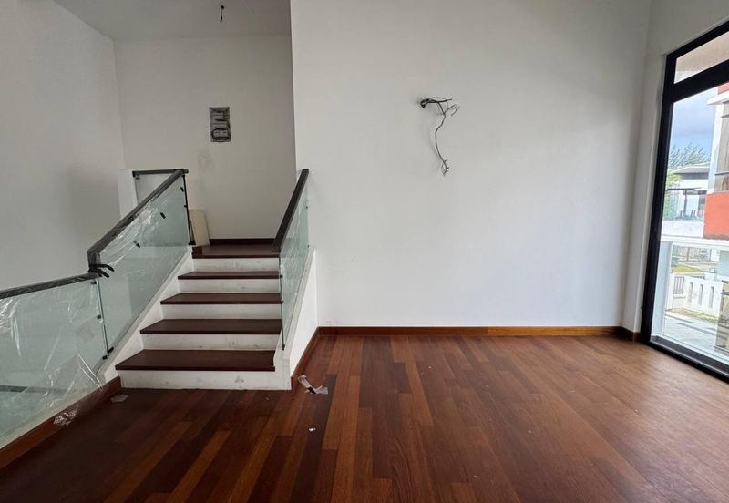 The Canal Garden South, Horizon Hills