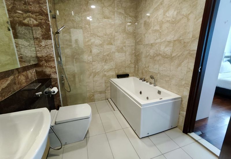 Paragon Suites @ CIQ