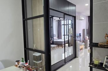 Twin Tower Residence