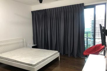 Almas Suites @ Puteri Harbour