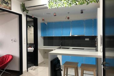 Almas Suites @ Puteri Harbour