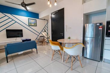 Almas Suites @ Puteri Harbour