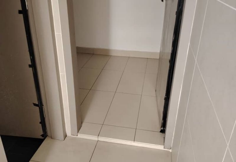 The Canal Garden South, Horizon Hills