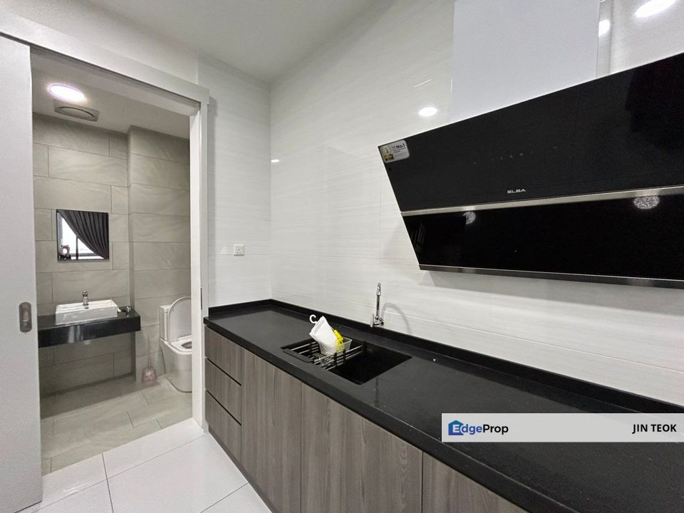 Sky Trees Residence @ Bukit Indah Fully Furnished Studio Unit , Johor, Nusajaya